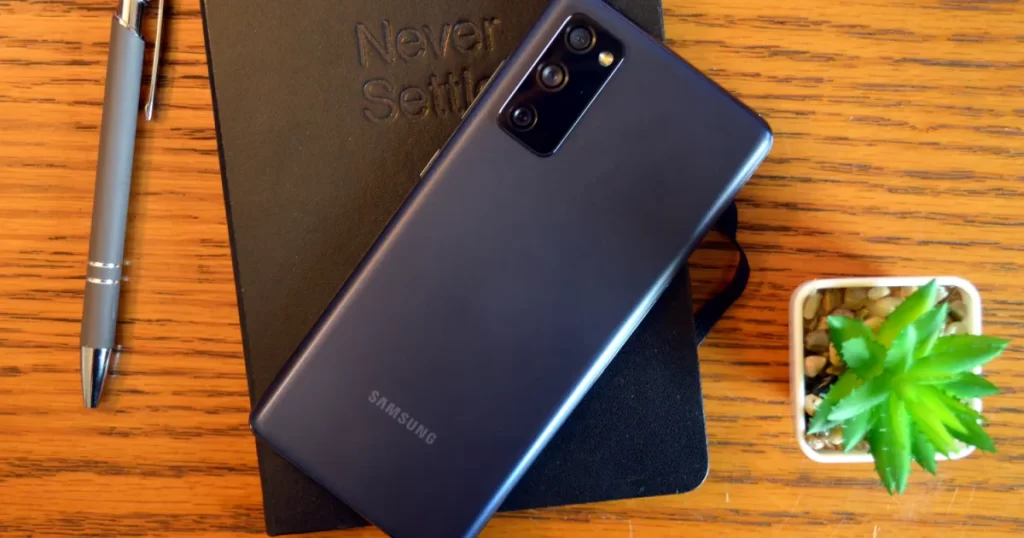 ¿Cómo elegir celular? Guía para conseguir el mejor teléfono